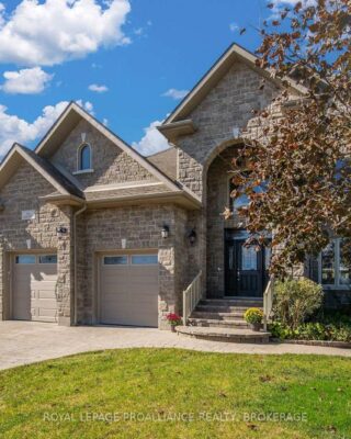 710 Kananaskis Drive, Kingston