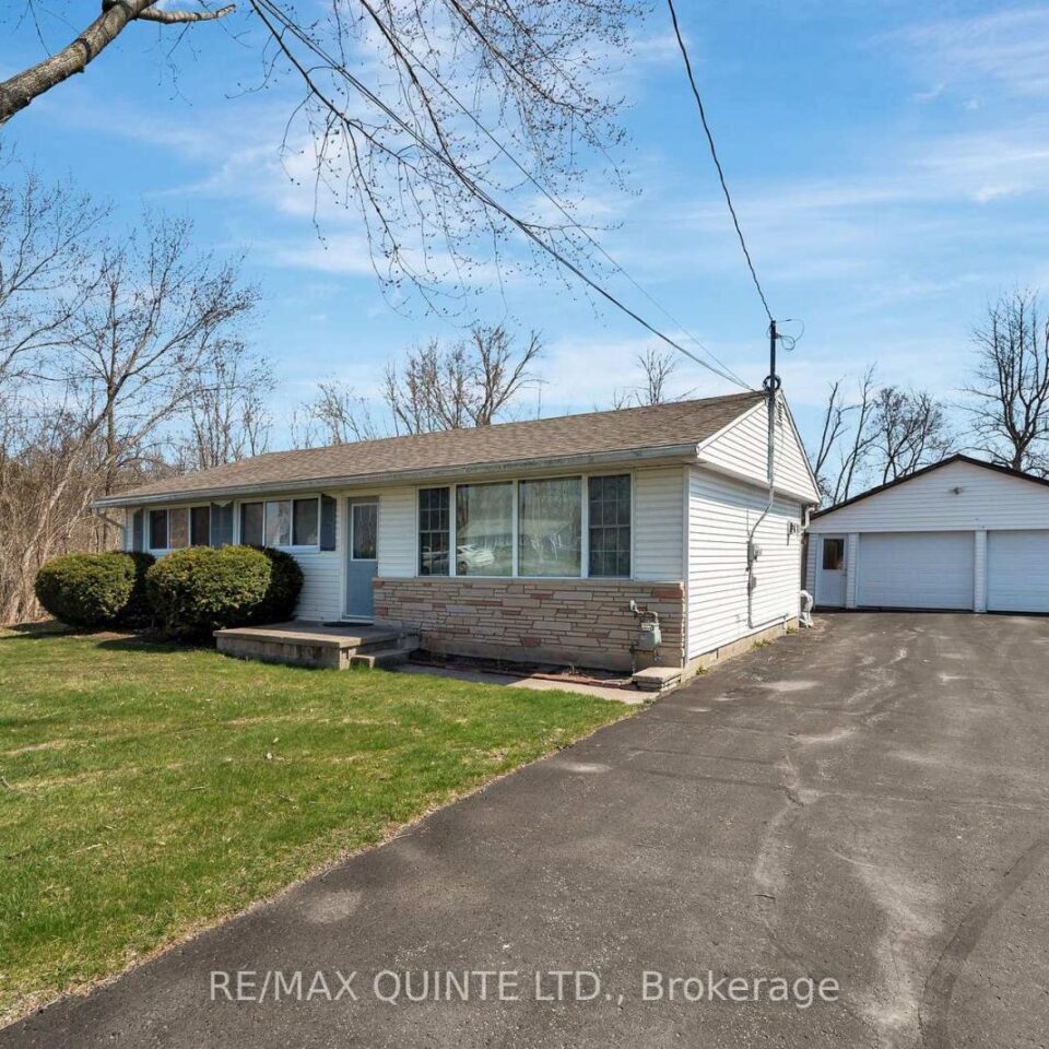 72 Ashley Street, Belleville