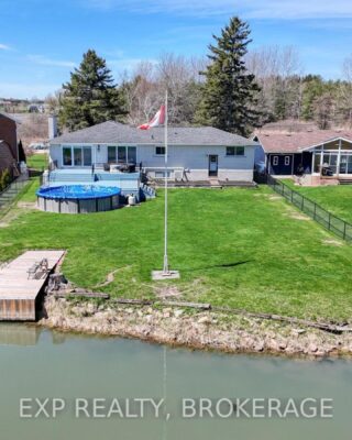 72 Willowbank Road W, Front Of Leeds & Seeleys Bay