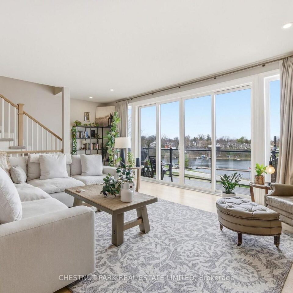 73 G Bridge Street, Prince Edward County