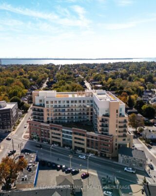 732 – 652 Princess Street, Kingston