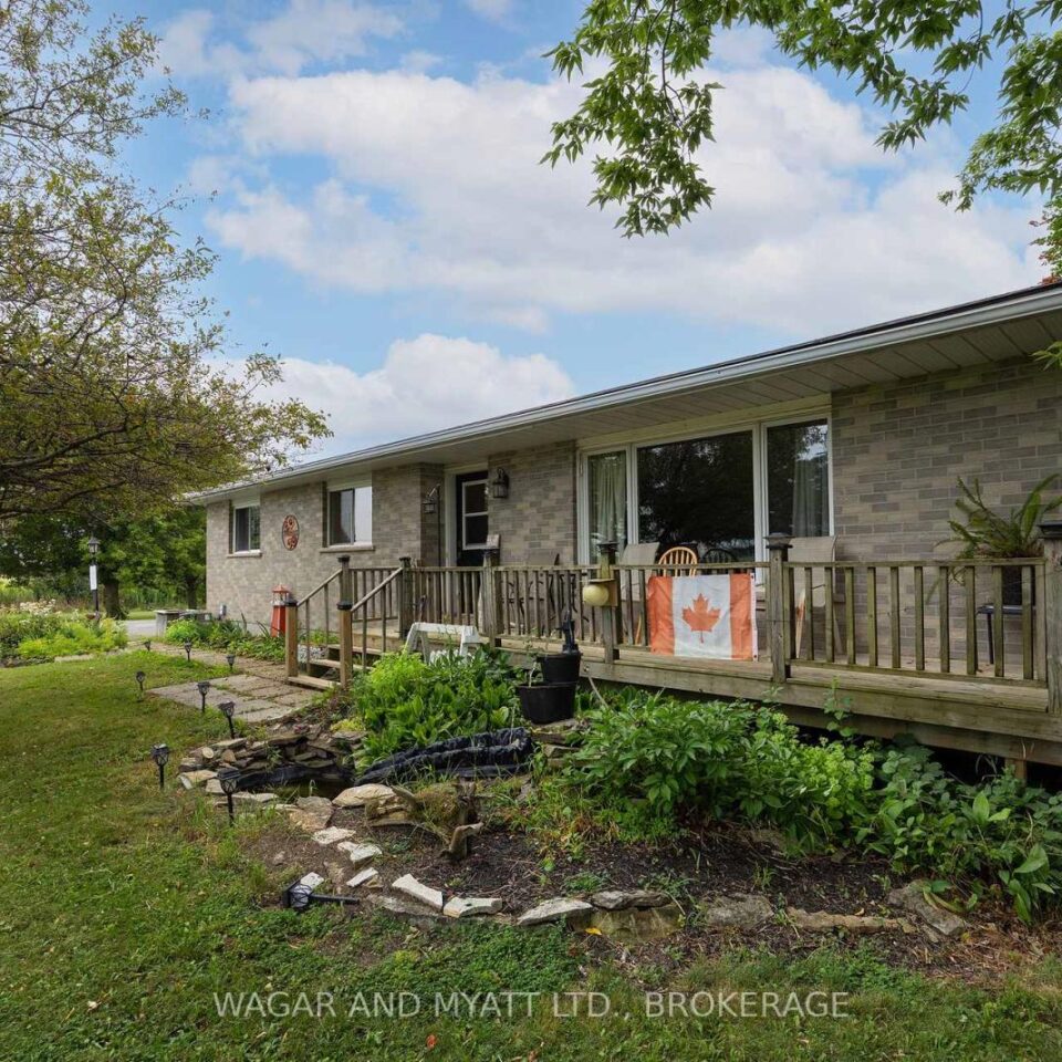 7414 2 Highway, Tyendinaga