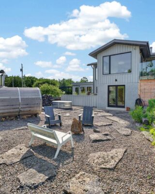 745 Crowes Road, Prince Edward County
