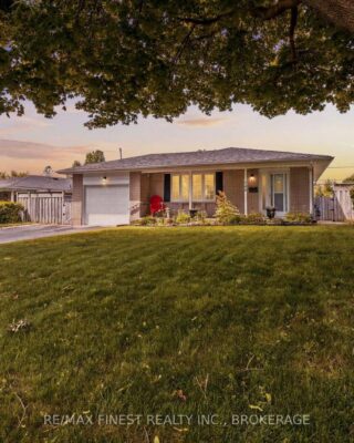 746 Laidlaw Crescent, Kingston