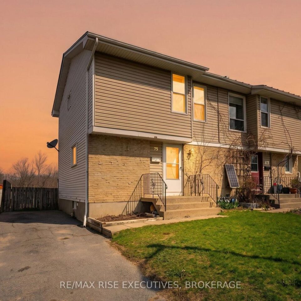 75 Wycliffe Crescent, Kingston