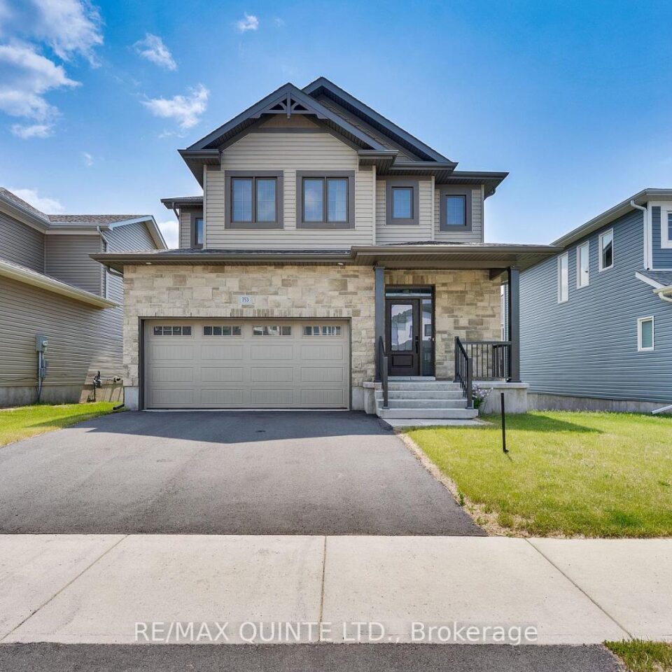 753 Riverview Way, Kingston