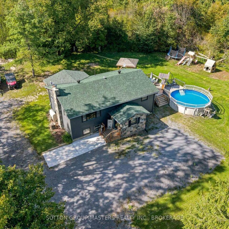 754 Church Road, Stone Mills