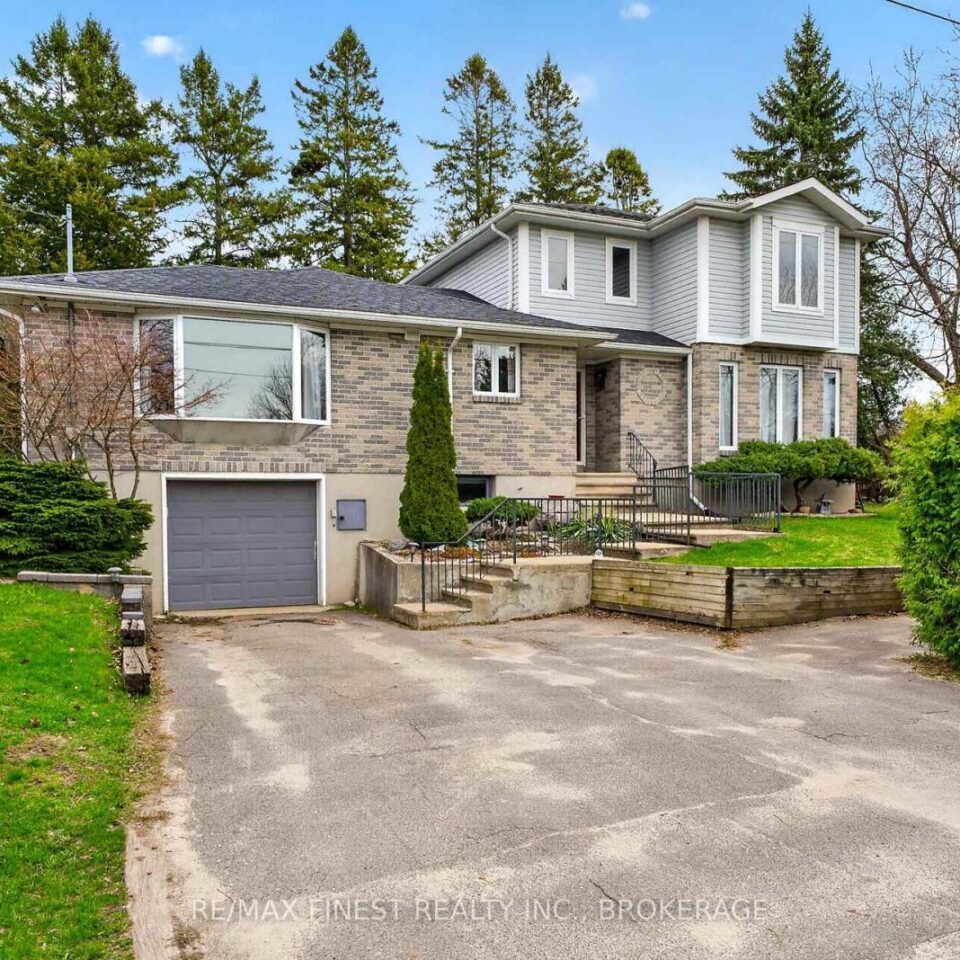 757 Front Road, Kingston