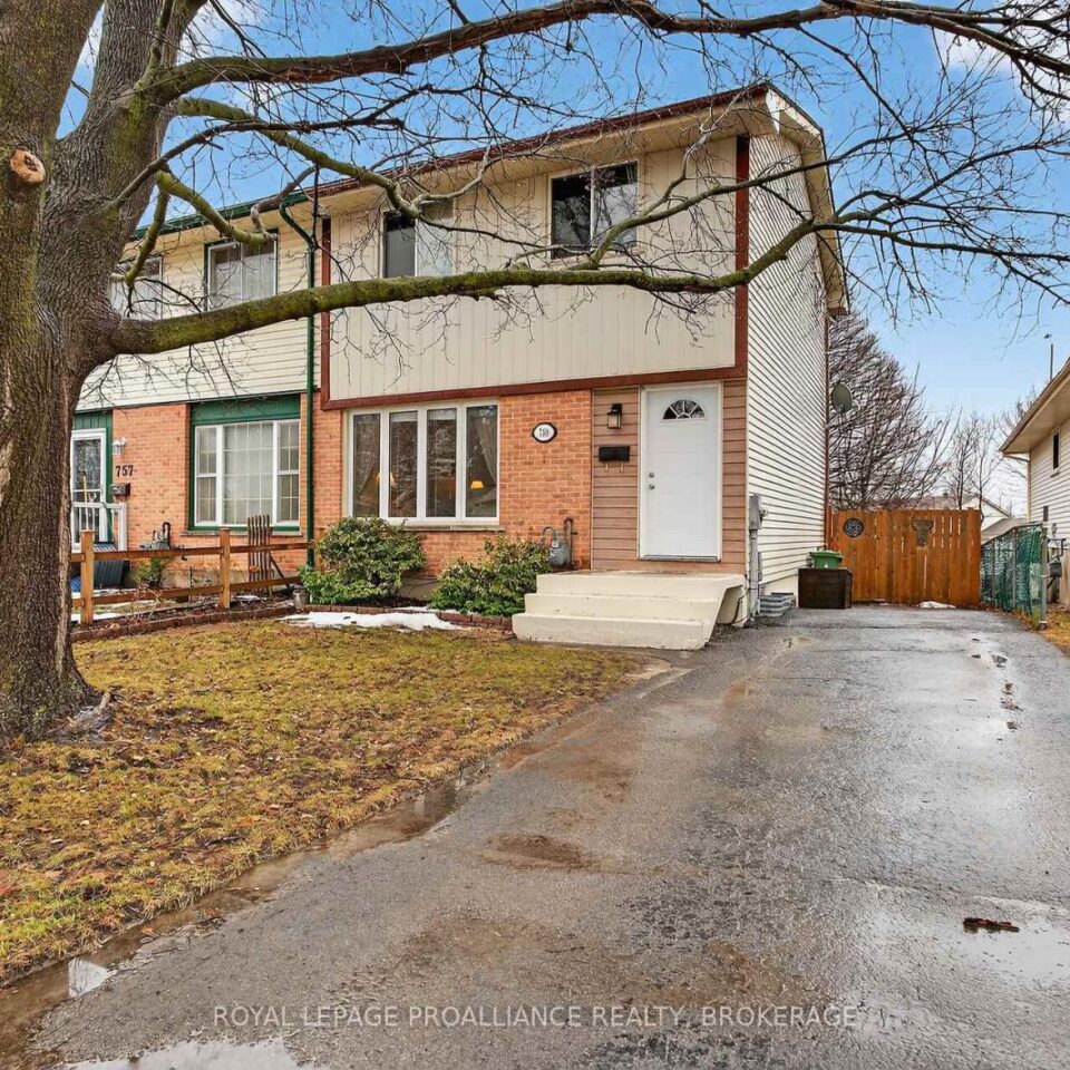 759 Somerset Crescent, Kingston