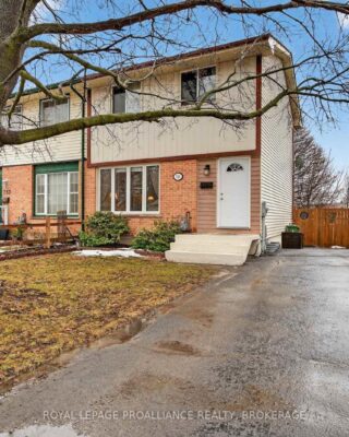 759 Somerset Crescent, Kingston