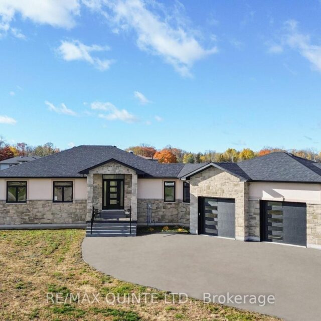 76 Navigation Drive, Prince Edward County