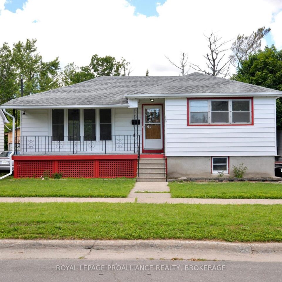 775 Alfred Crescent, Kingston