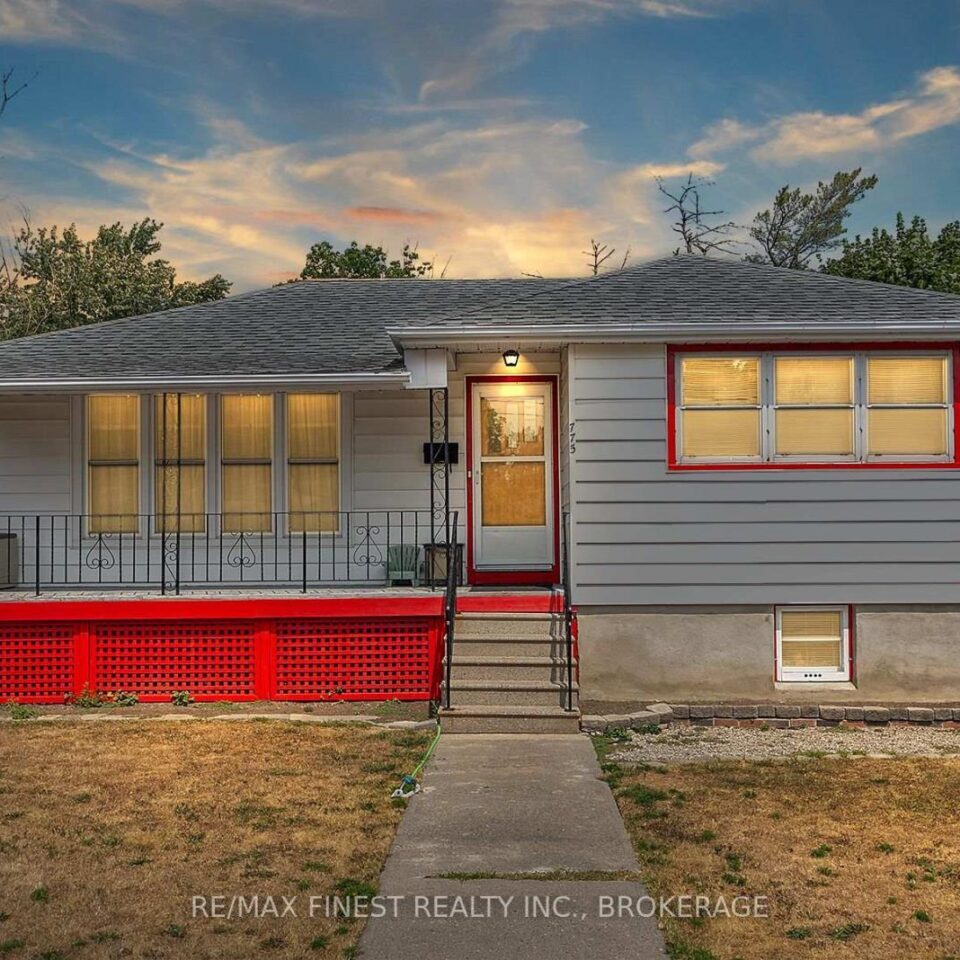 775 Alfred Crescent, Kingston (east Of Sir John A. Blvd)