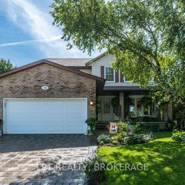 780 Muirfield Crescent, Kingston