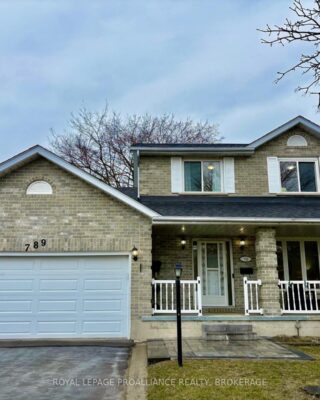 789 Strand Boulevard, Kingston