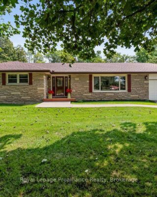 794 Foxboro Stirling Road, Quinte West