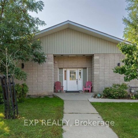 8 – 300 Main Street, Deseronto