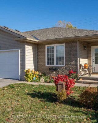 8 Abbott Lane, Prince Edward County