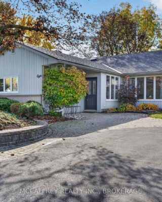 8 Keller Drive, Belleville