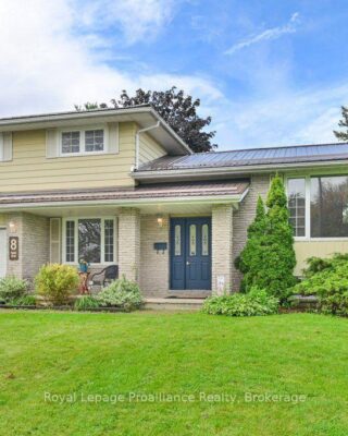 8 Panter Circle, Belleville