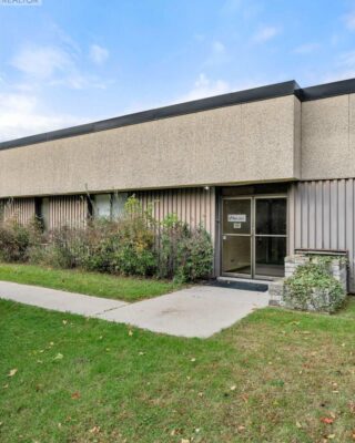 8 – Unit 8 – 389 Picton Main Street, Prince Edward County