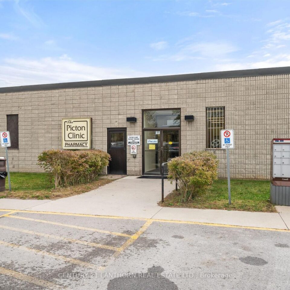 8 – Unit 8 – 389 Picton Main Street, Prince Edward County