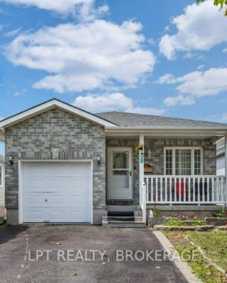8 Wilfred Crescent, Kingston