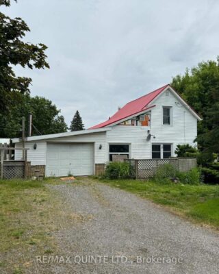801 Old Highway 2, Quinte West
