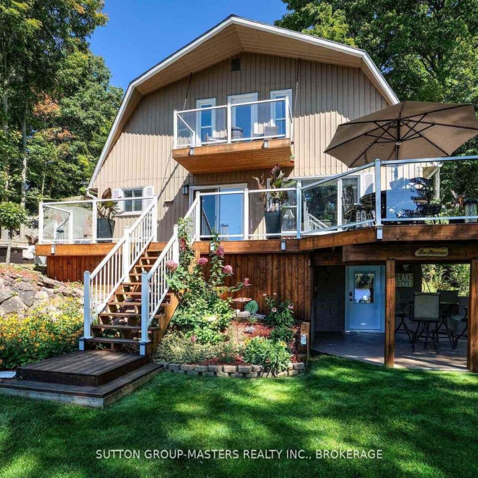 802 Maple Rock Lane, Front Of Leeds & Seeleys Bay