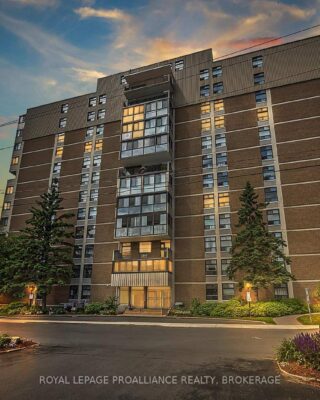 806 – 2 Mowat Avenue, Kingston