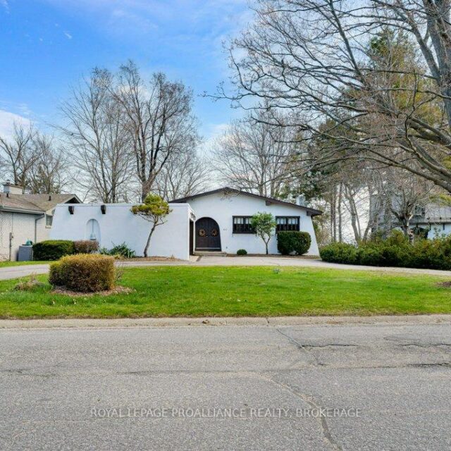 807 Wartman Avenue, Kingston