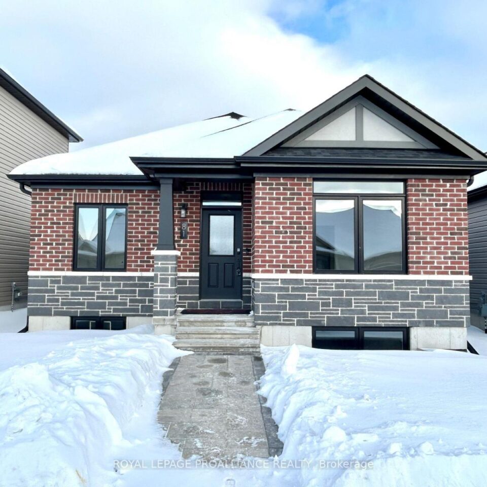 81 Athabaska Drive, Belleville