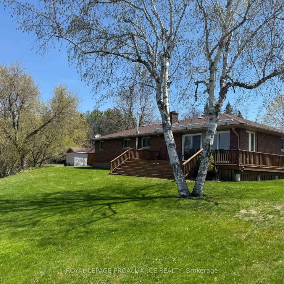 81 Scuttlehole Road, Belleville