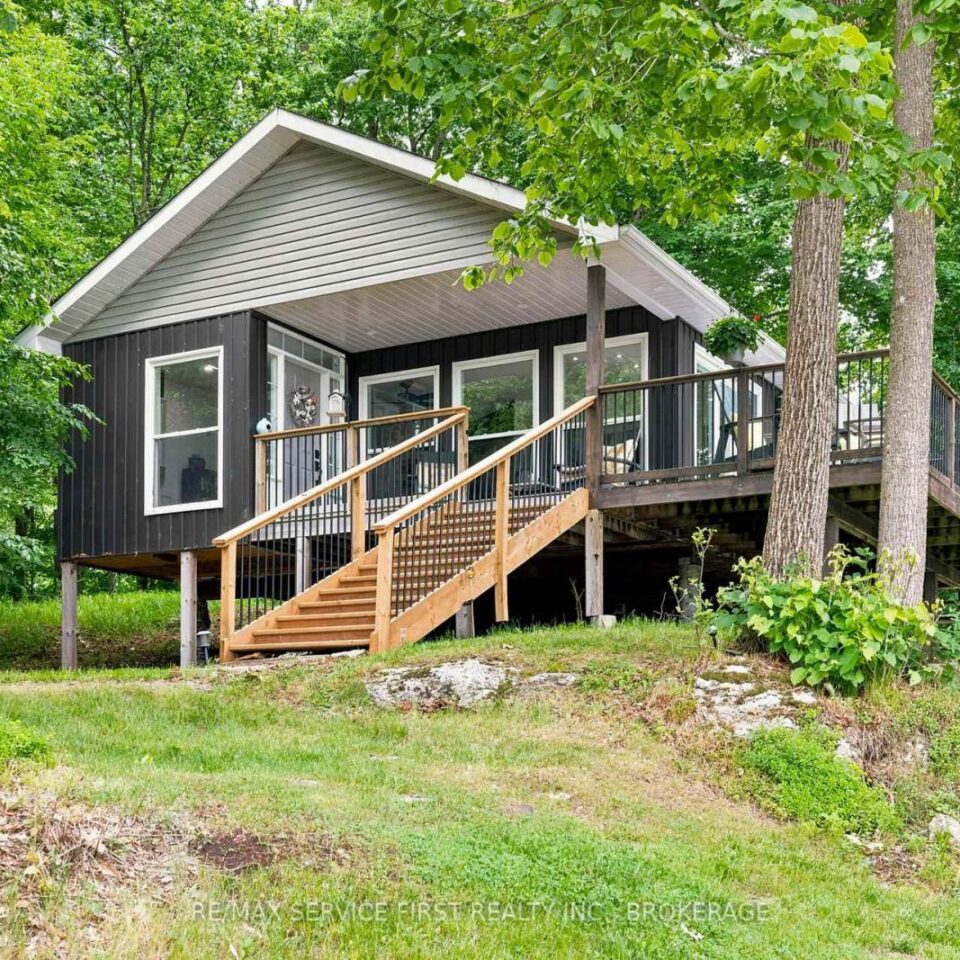 819 Jims Lane, Leeds And The Thousand Islands