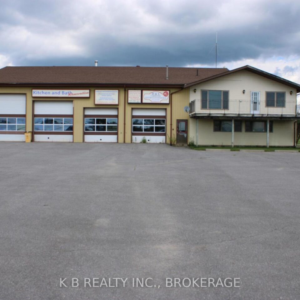 8235 Highway 2, Greater Napanee