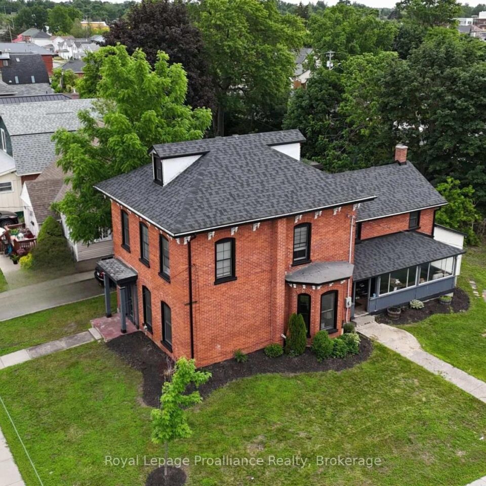 83 Cedar Street, Belleville