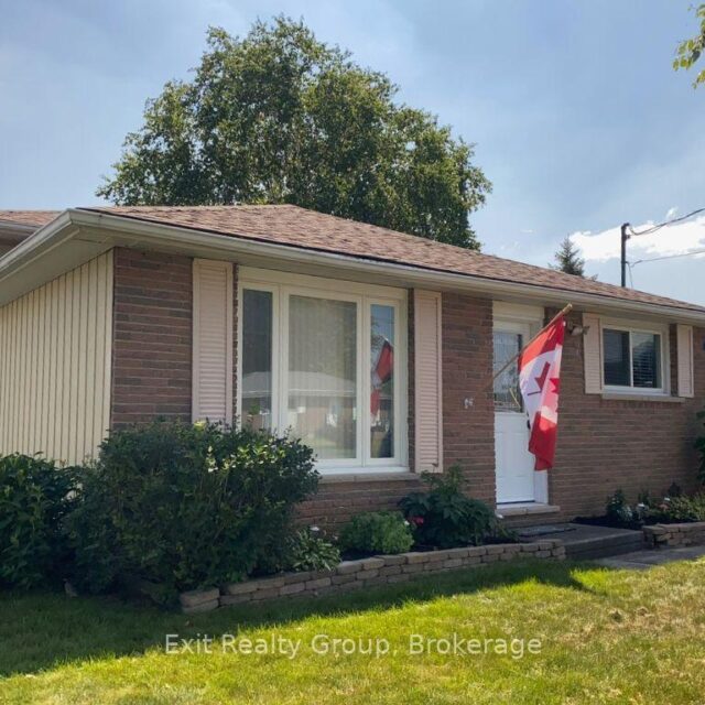 83 Centre Street, Quinte West