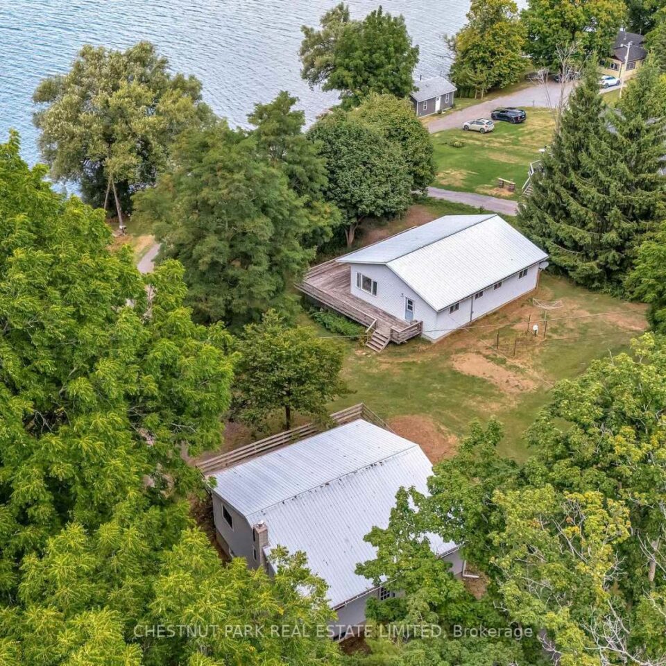 84-88 Munroe Lane, Prince Edward County