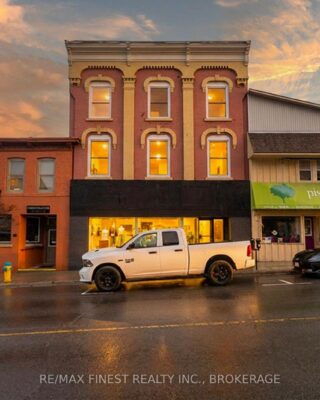 84 King Street E, Gananoque