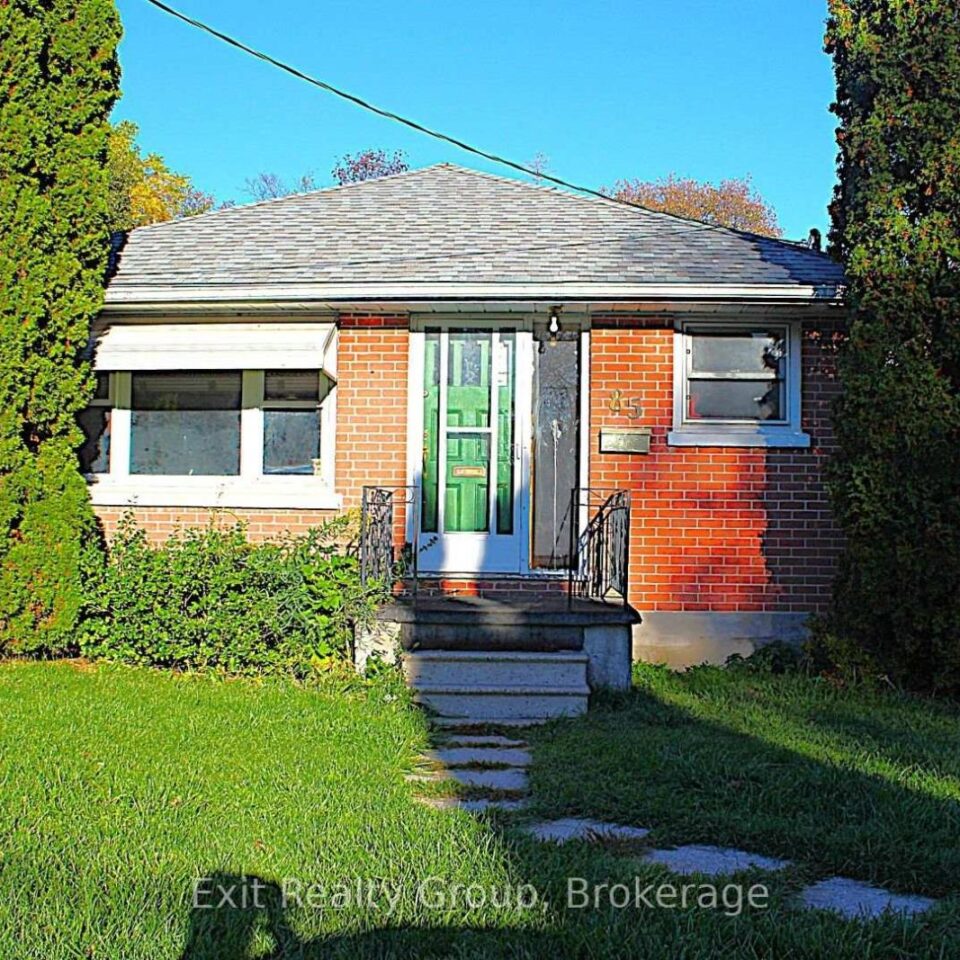 85 Wright Avenue, Belleville