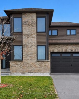 86 George Wright Boulevard, Prince Edward County