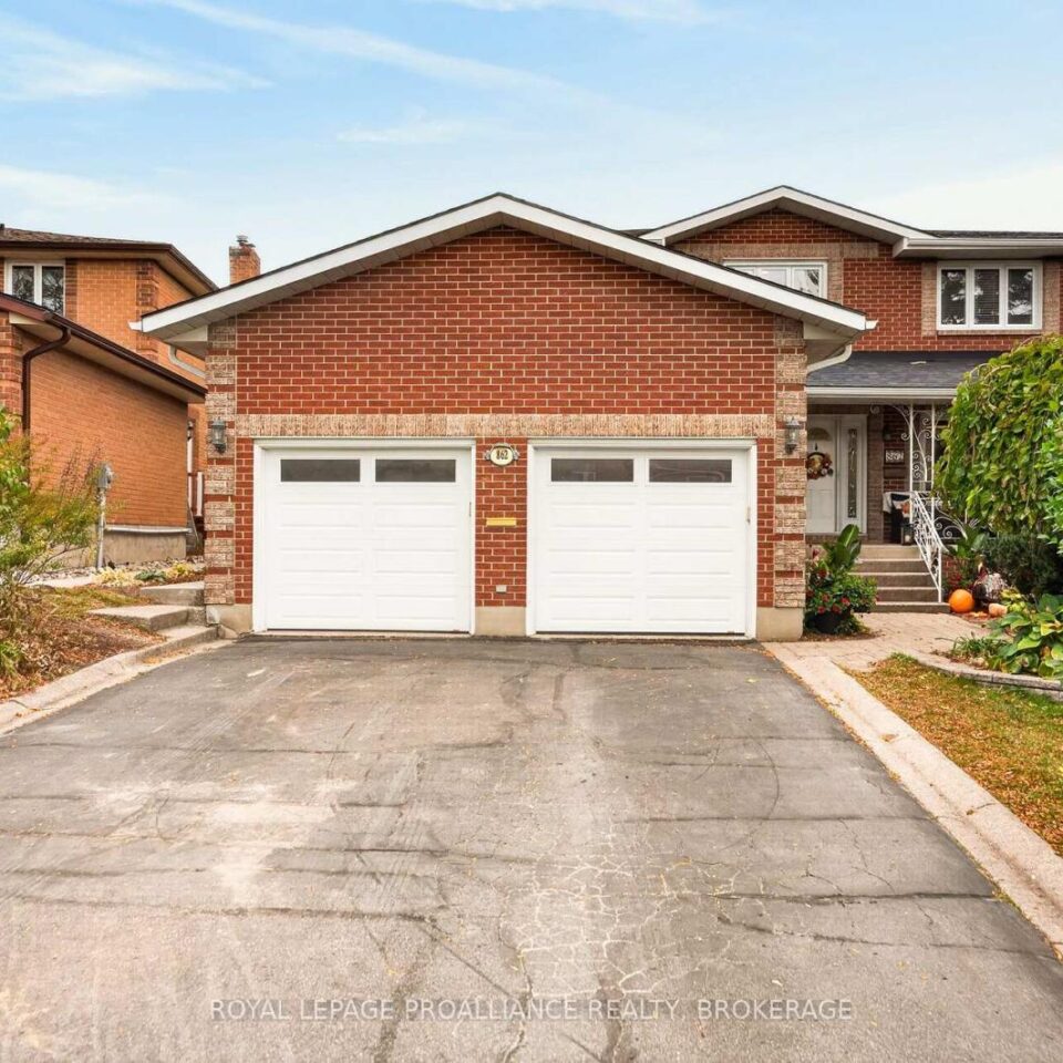 862 Old Colony Road, Kingston