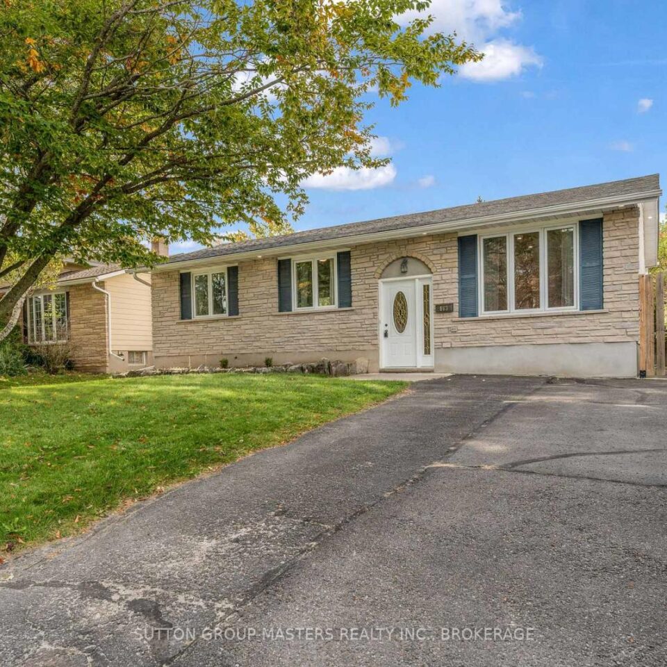 863 Pembridge Crescent, Kingston