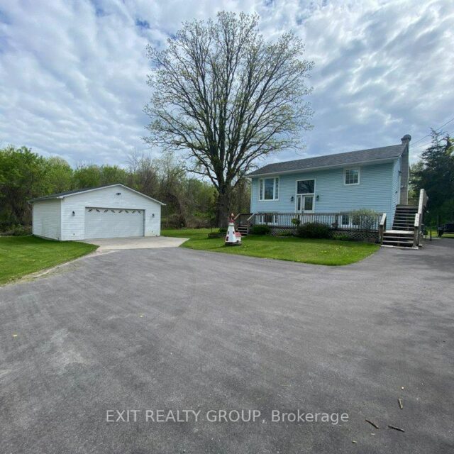 87 Bernard Long Road, Quinte West