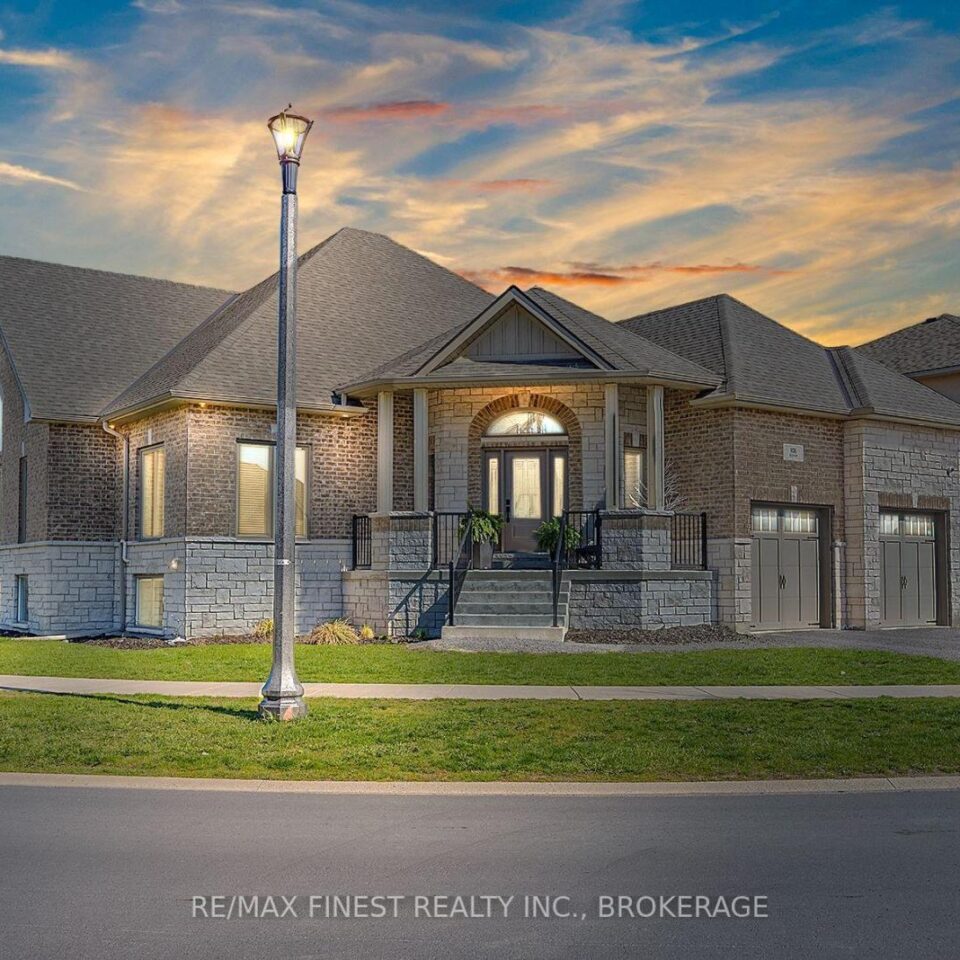 876 Roshan Drive, Kingston (city Northwest)