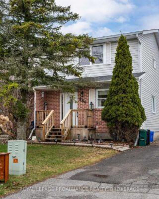 884 Larchwood Crescent, Kingston