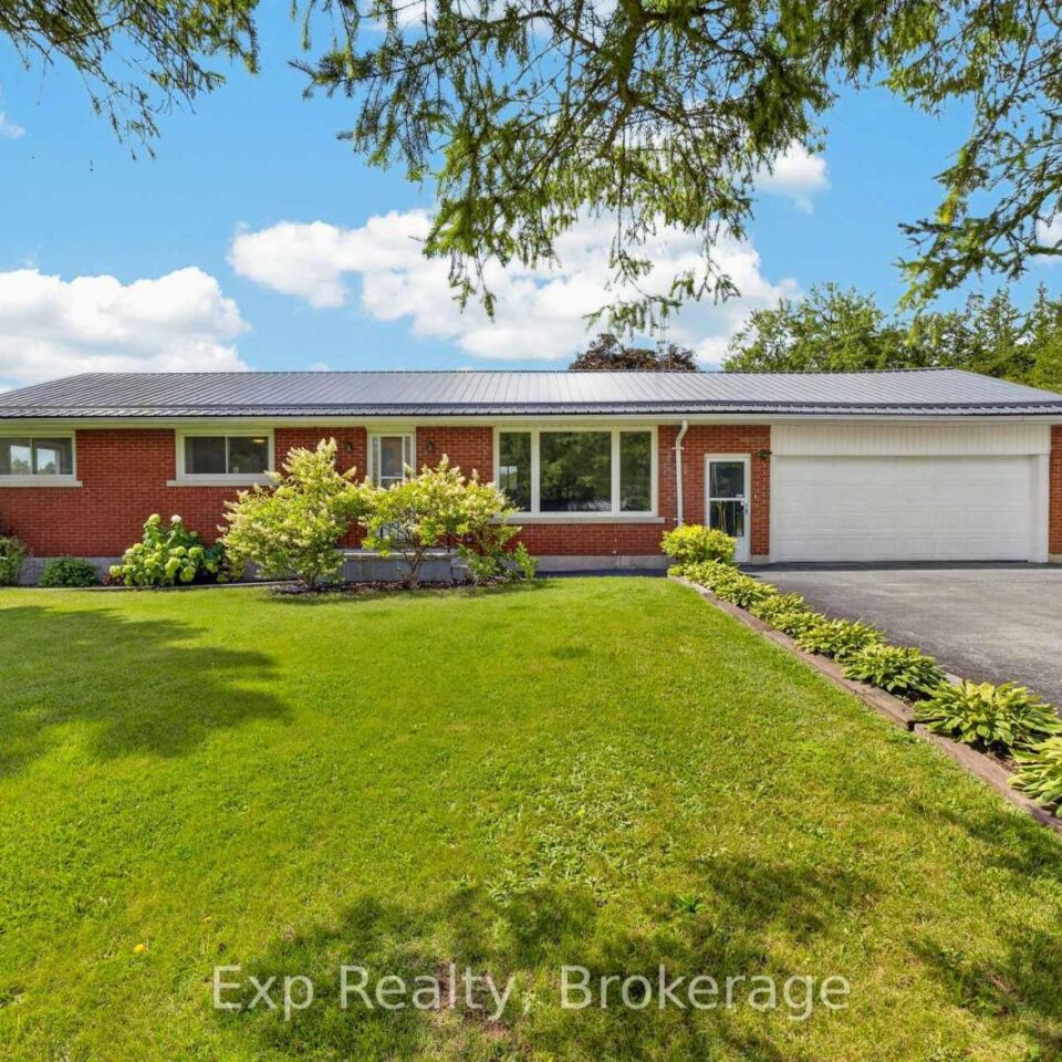 894 County Rd 41 Road, Greater Napanee