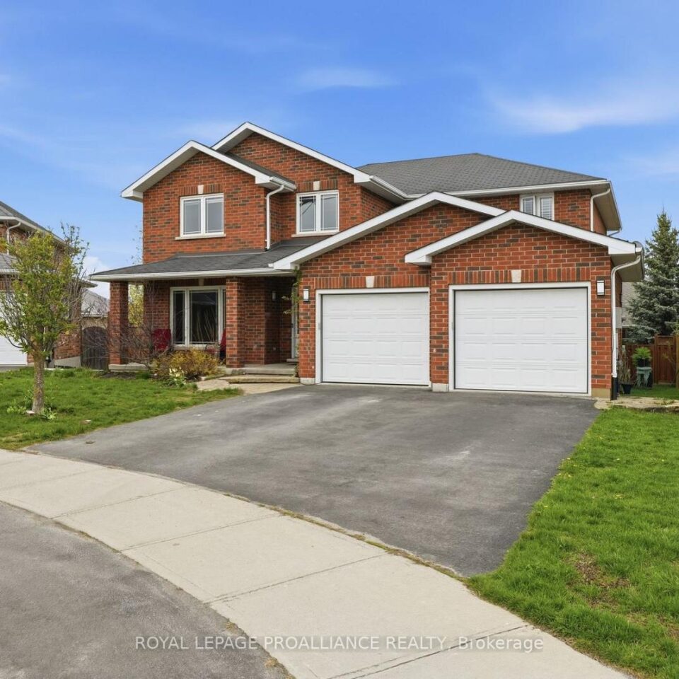 9 Essex Drive, Belleville