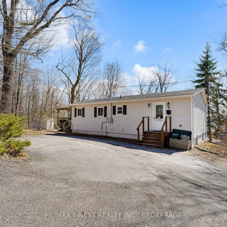 9 Mallard Lane, Kingston