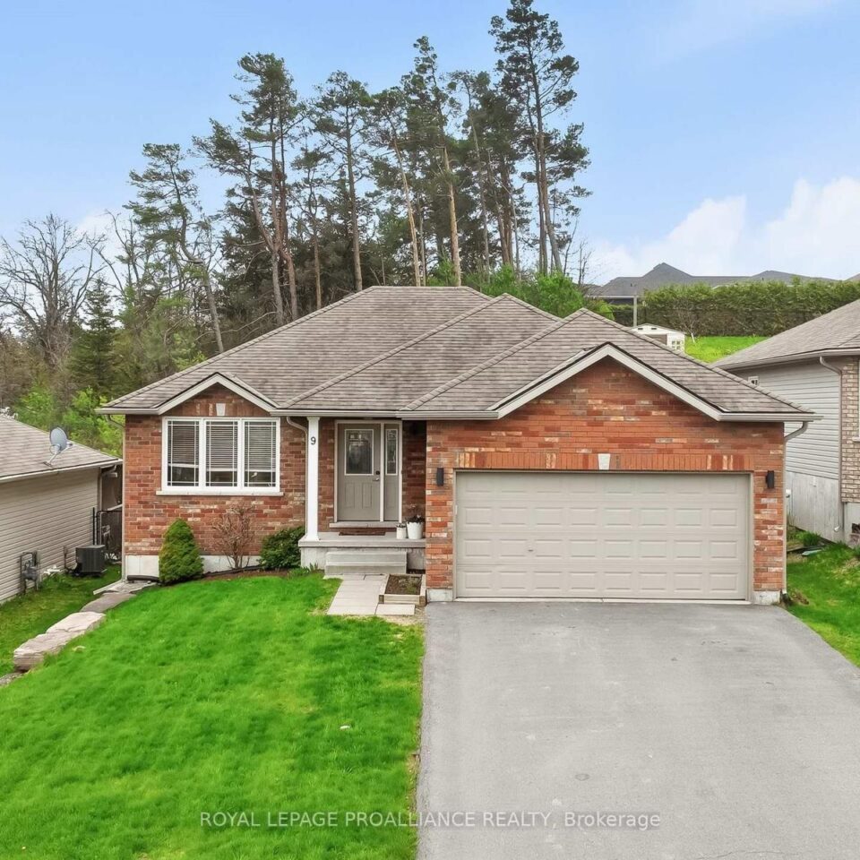 9 Mitchell Drive, Quinte West